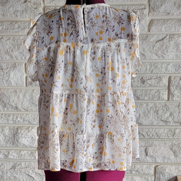 Summer Flowing Blouse - Picture 2 of 4